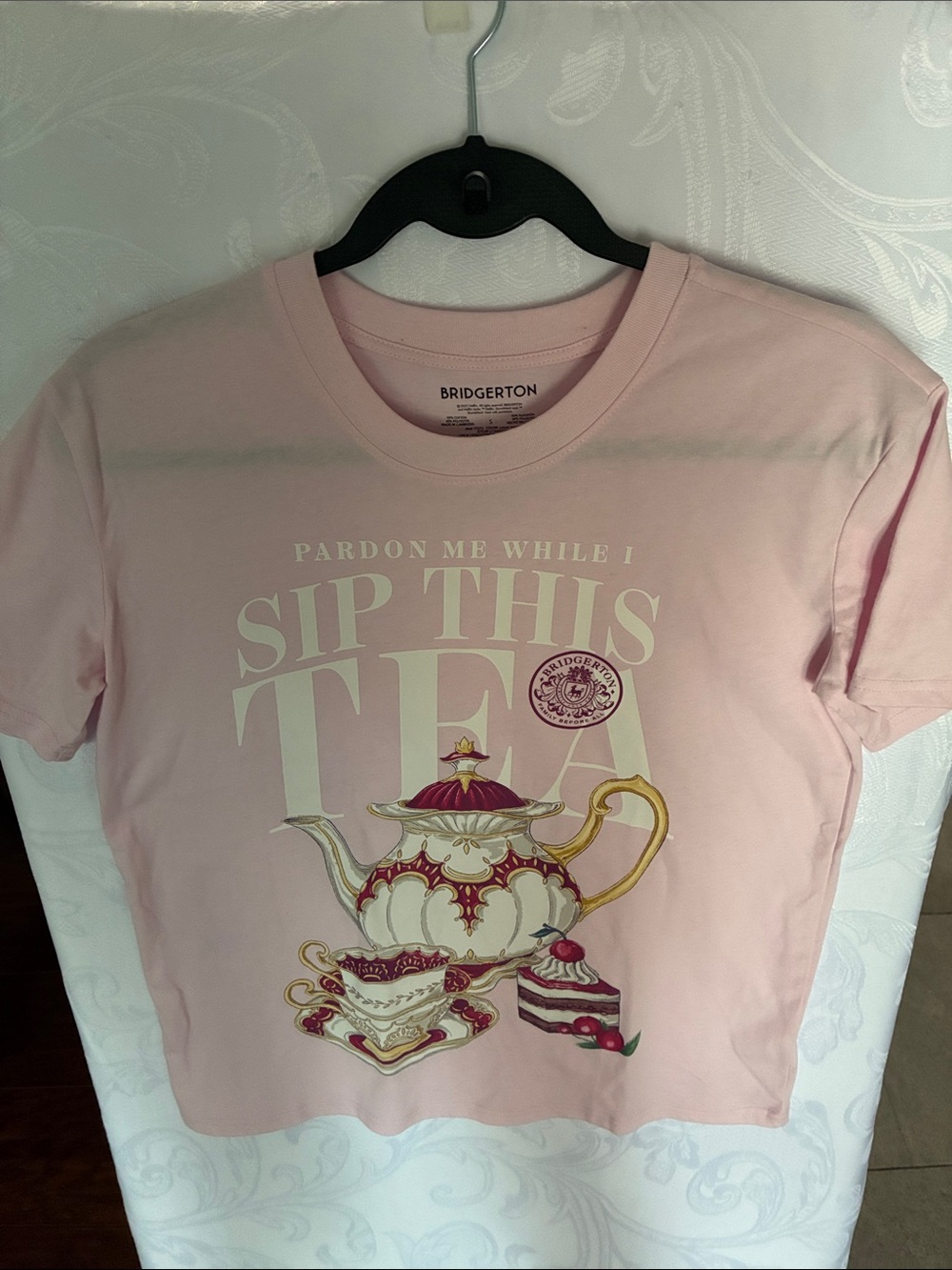 Bridgerton Pink 'Sip This Tea' Short Sleeve Tee